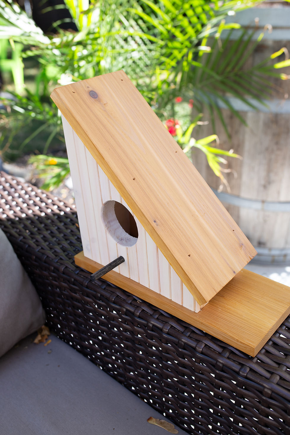 Thumbnail: Front View Birdhouse