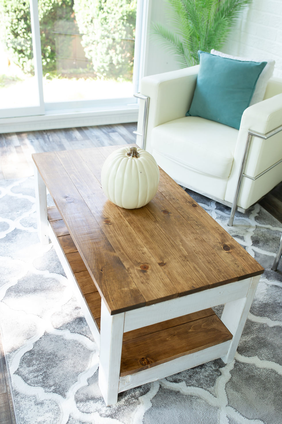 Thumbnail: Rustic Farmhouse Coffee Tables