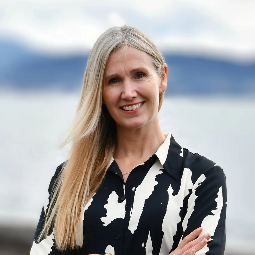 Kim Lund Headshot