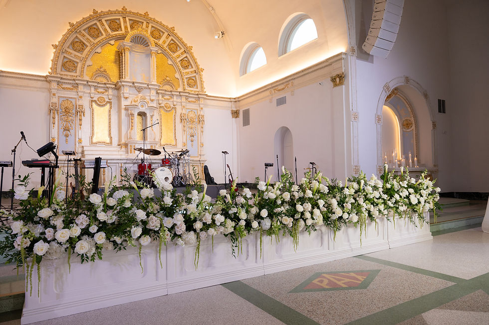 A modern wedding at the Josephine with architectural garden style by Leaf + Petal NOLA