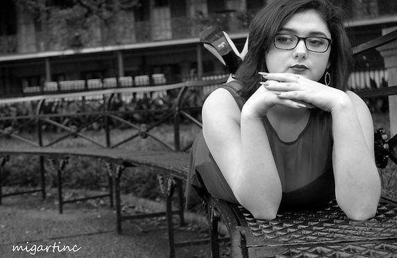 0zzmigPORTRAITSdanica031619 (273)bw.jpg