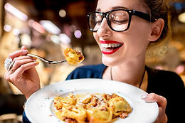 Online marketing strategies for restaurants: what you have to know