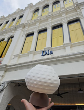 Dia