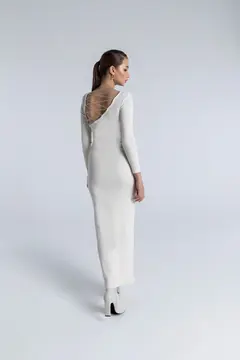 Beyaz elbise giyen kadın, Önder Tiryaki, Kenan Söğüt-Fotoğraf&Video Prodüksiyonu, stüdyo çekimi.