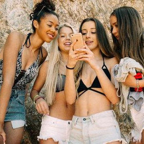 What You Can Learn About Gen Z From Netflix's Instagram Documentary 'Social Animals'