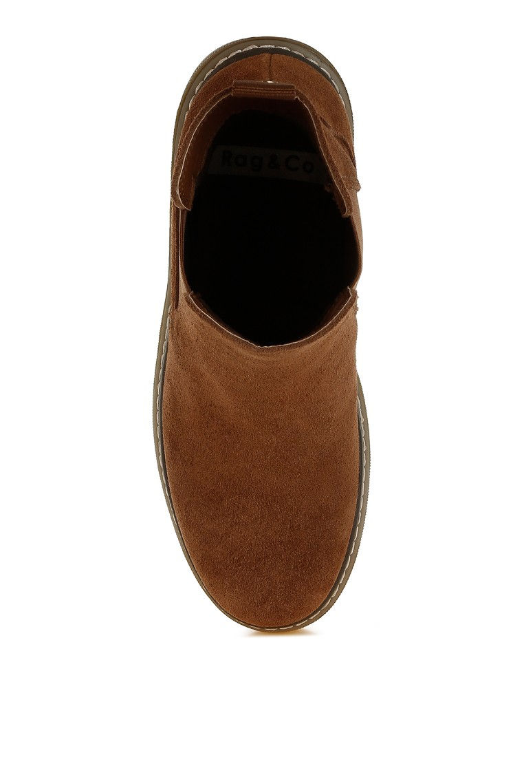 Thumbnail: brown suede boots size top view