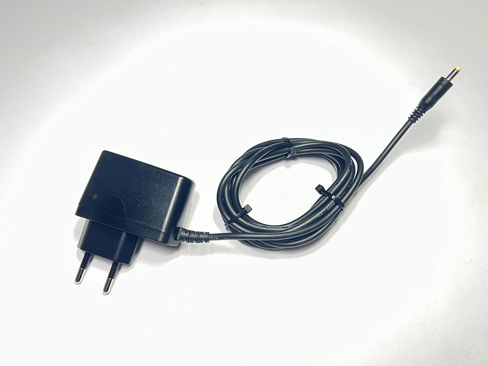 Miniatiūra: Logitech JZ012E-055130 Power Adapter 5.5V 1.3A, 7.15W ( 4.0 mm x 1.7 mm )