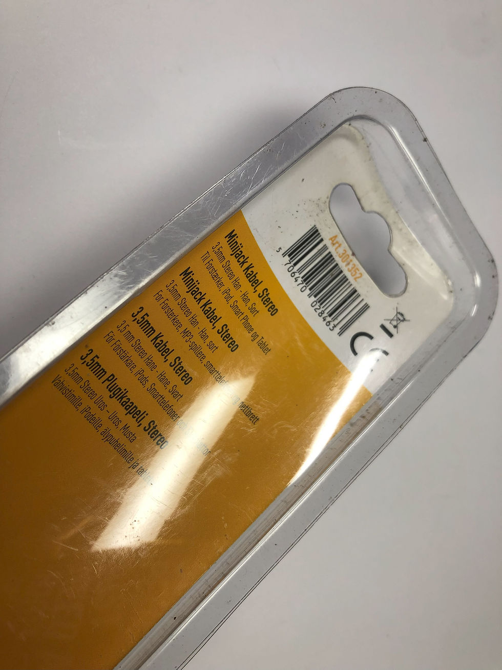 Thumbnail: Qnect 301352 Genuine Minijack Cable, Stereo Male to Male 1.5m.