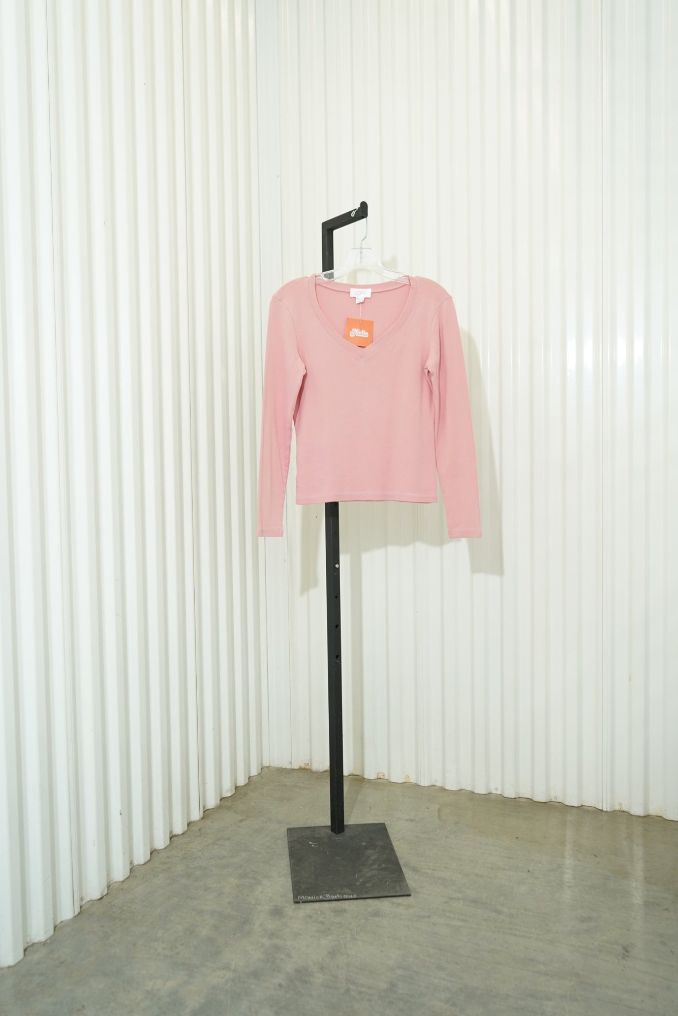 2010s-2020s Ann Taylor LOFT Melon Pink V-neck long sleeve top, image 2