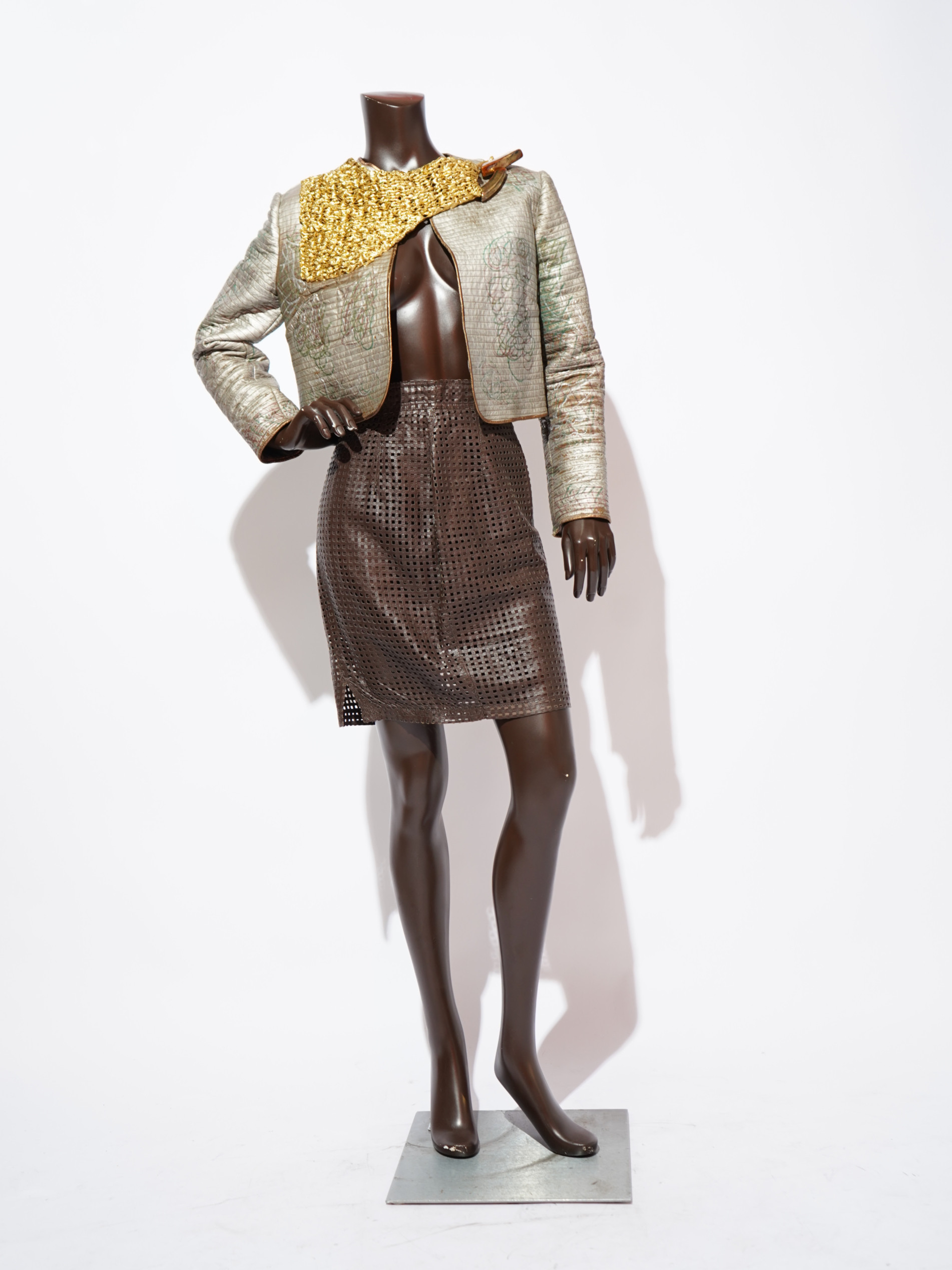 1980's Lisandro Sarasola Metallic Quilted Cropped Jacket — image 10
