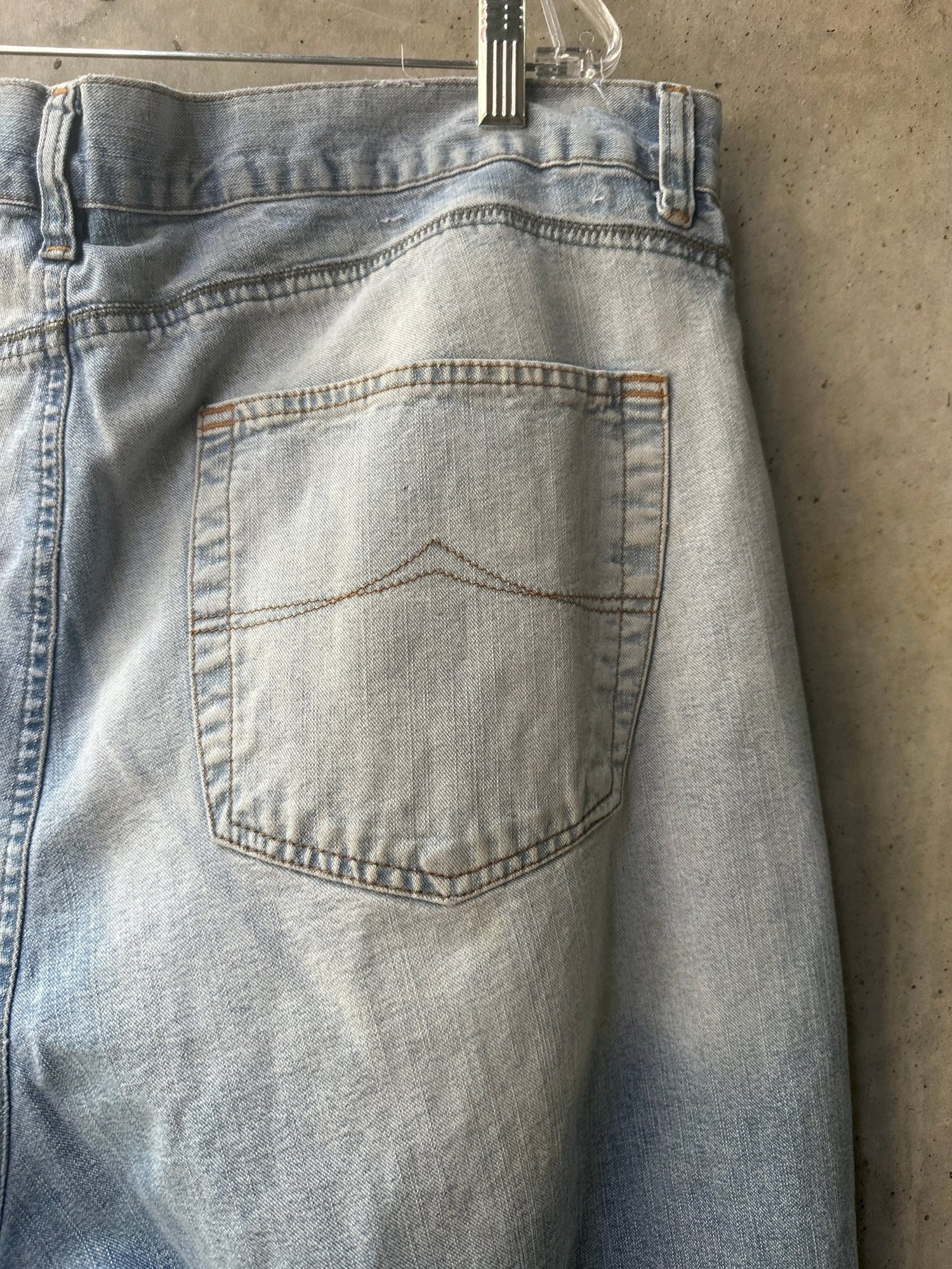 2000s AZZURE Light Wash Baggy Denim Shorts with Text Print, image 5