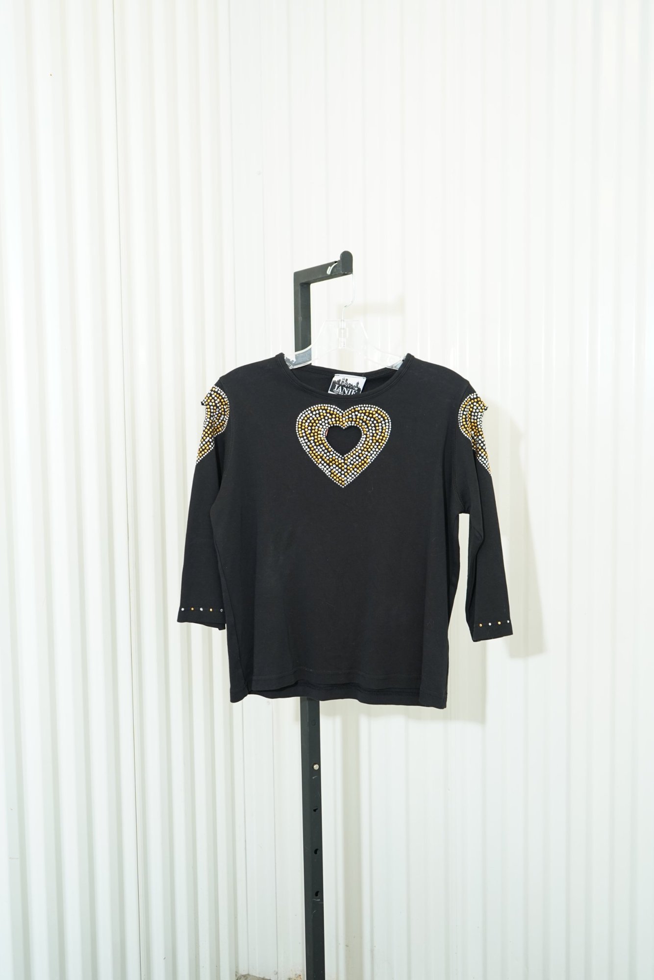 1990s Lanie New York Black boxy cropped tee with 3/4 sleeves and sequi heart cu…, image 2