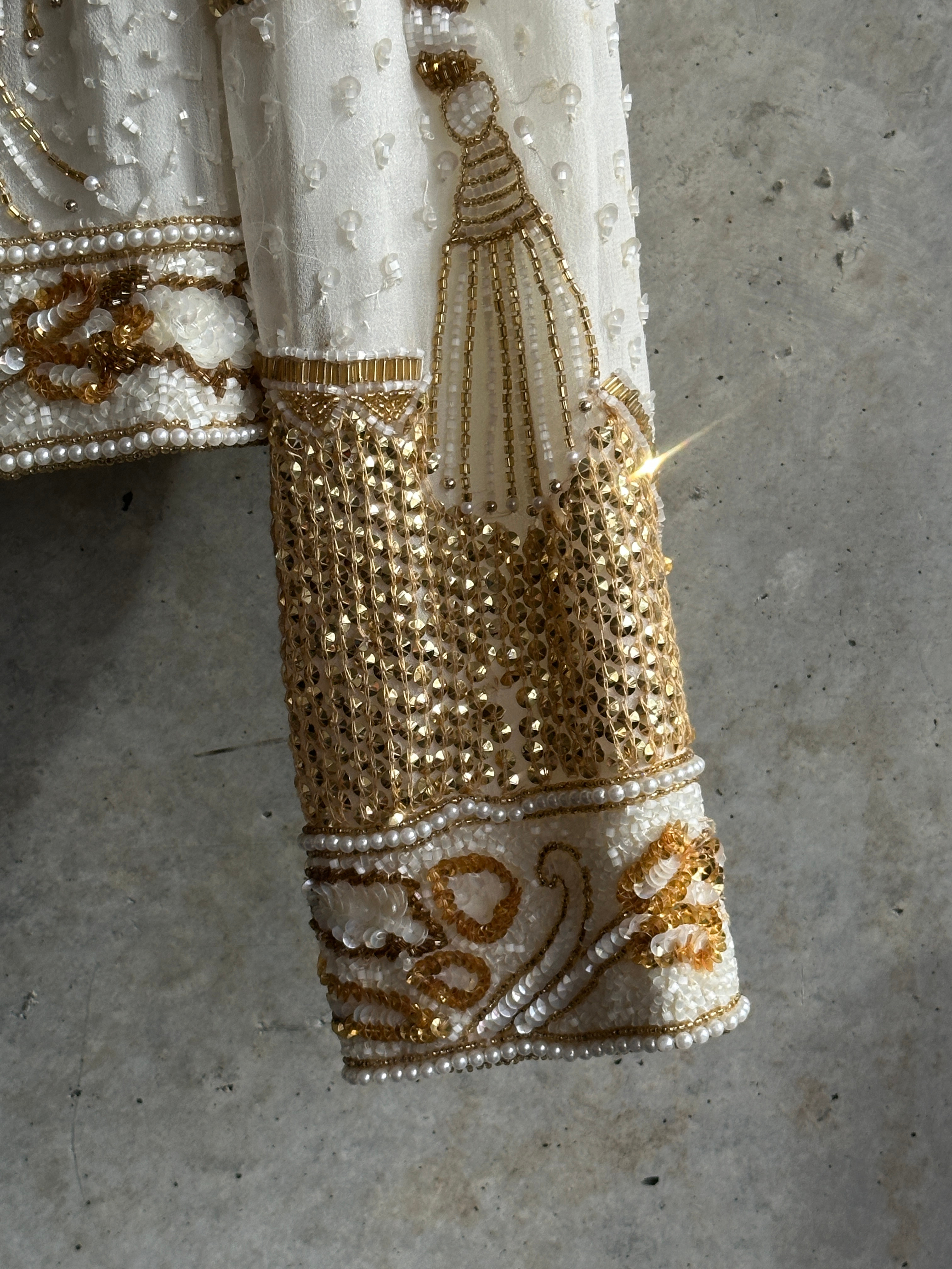 Niteline by Della Roufogali cream and gold beaded blazer — image 5
