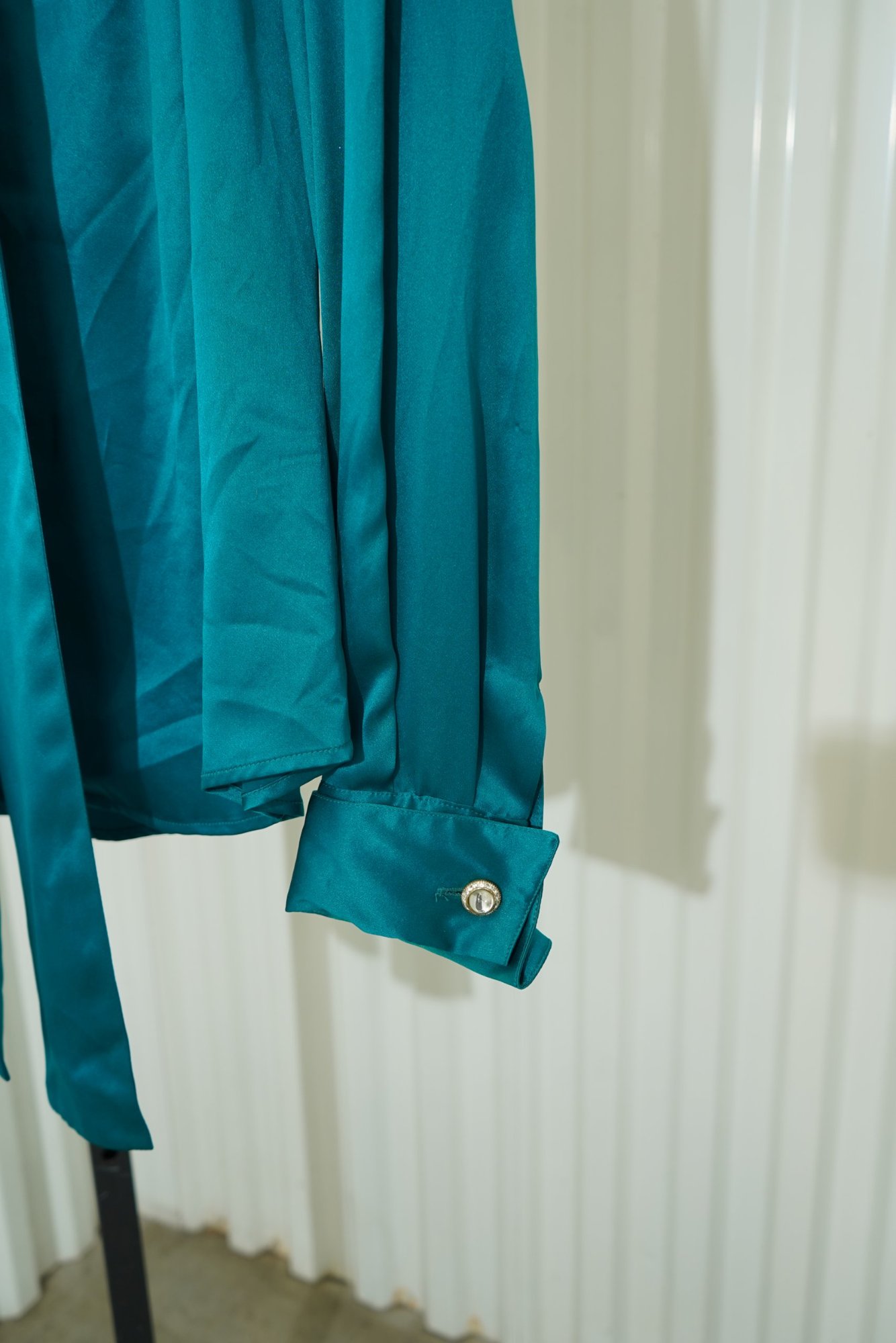 1970 Teal Silk Long Pleated Sleeve Tie Neck Button Down Blouse, image 4