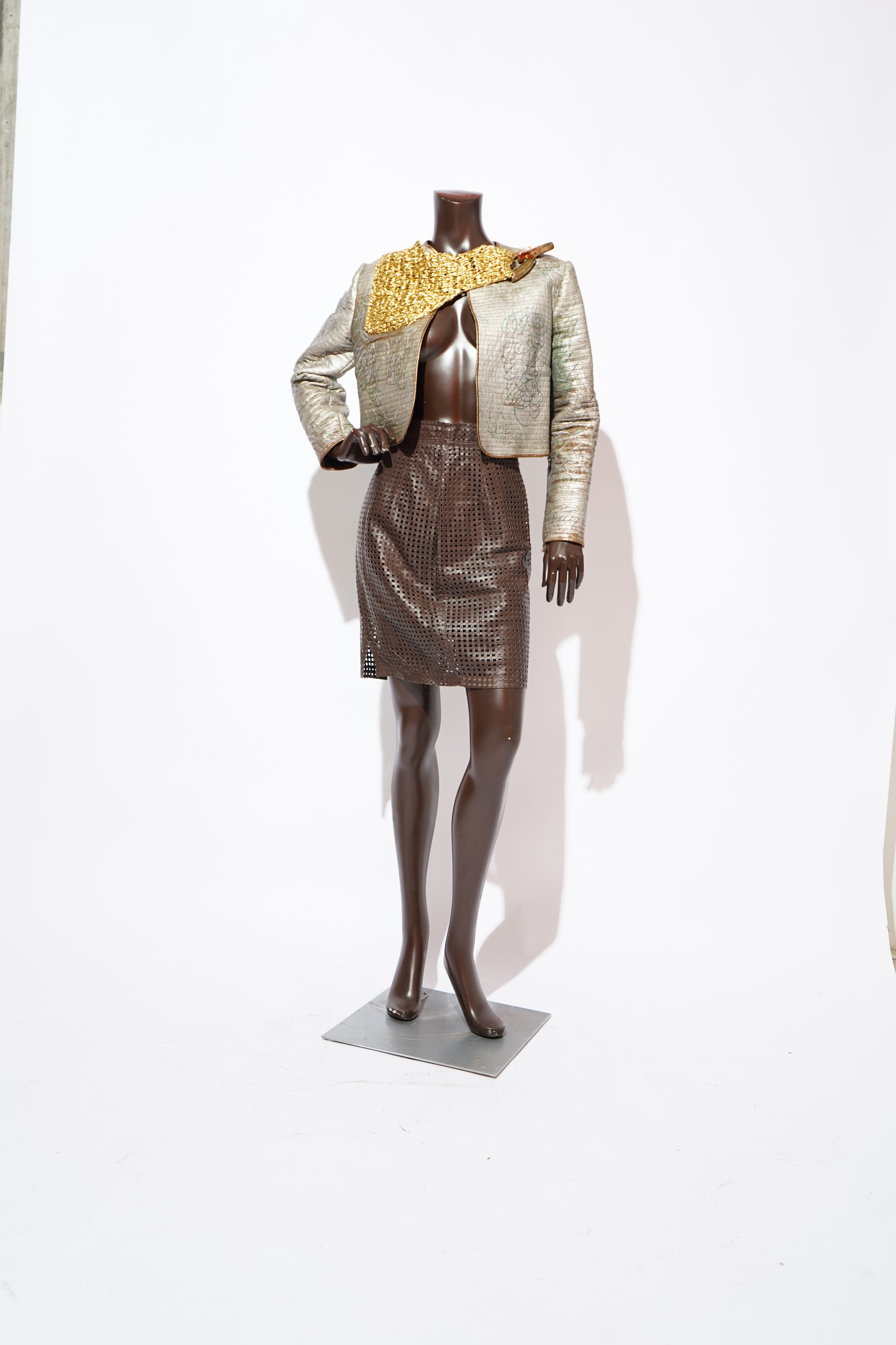 1980's Lisandro Sarasola Metallic Quilted Cropped Jacket — image 13