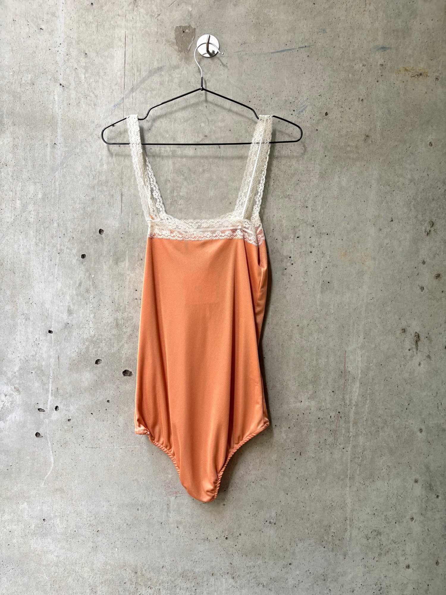 1980s toute suite new york Peach Lace Trim Bodysuit, image 5