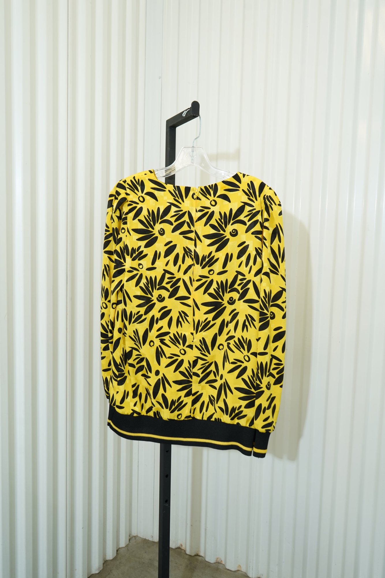 1980's Eccentric Yellow and Black with Geometric Pattern Blouse, image 6