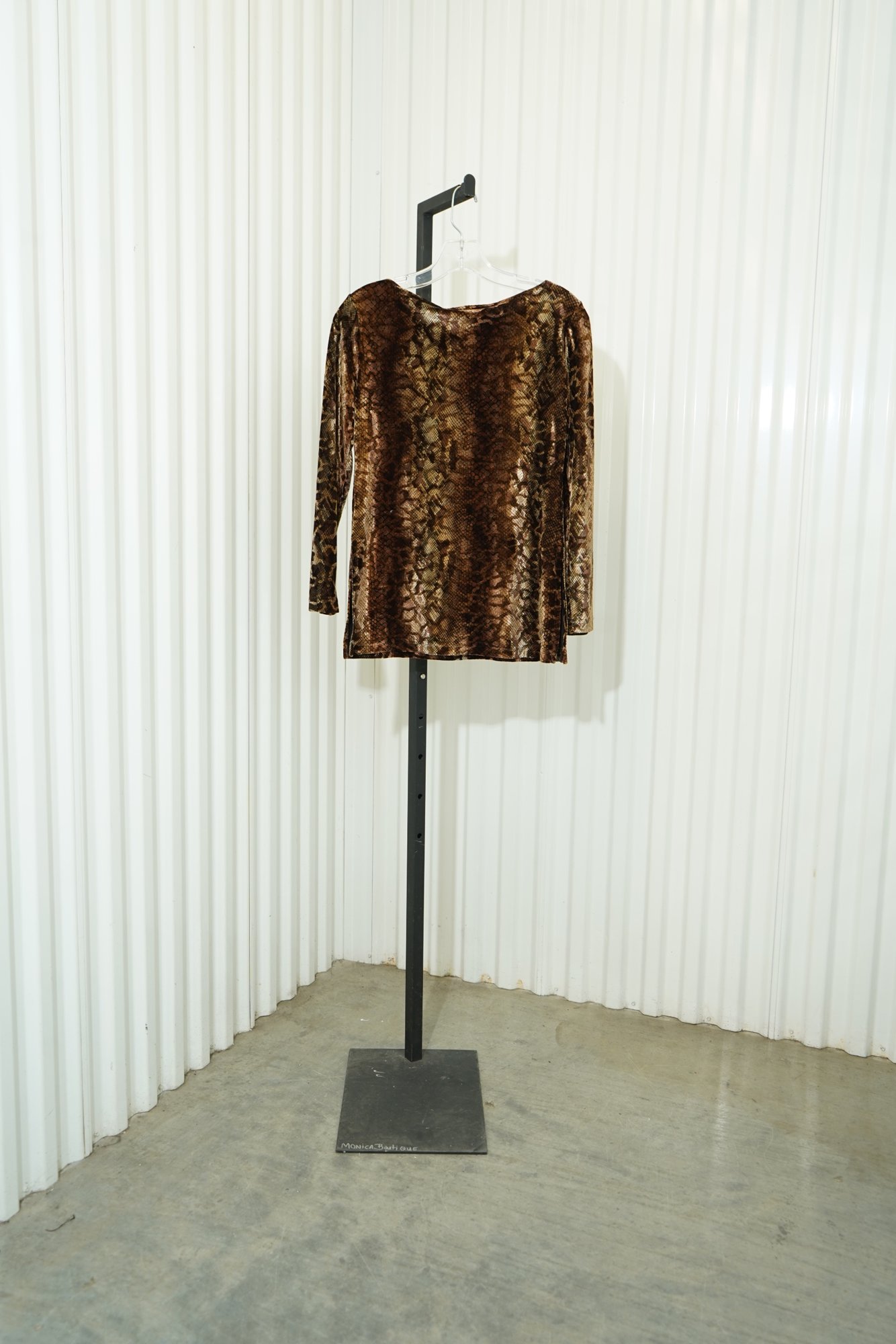 1990s Maggy London Petites Snakeskin velvet print long sleeve top, image 6