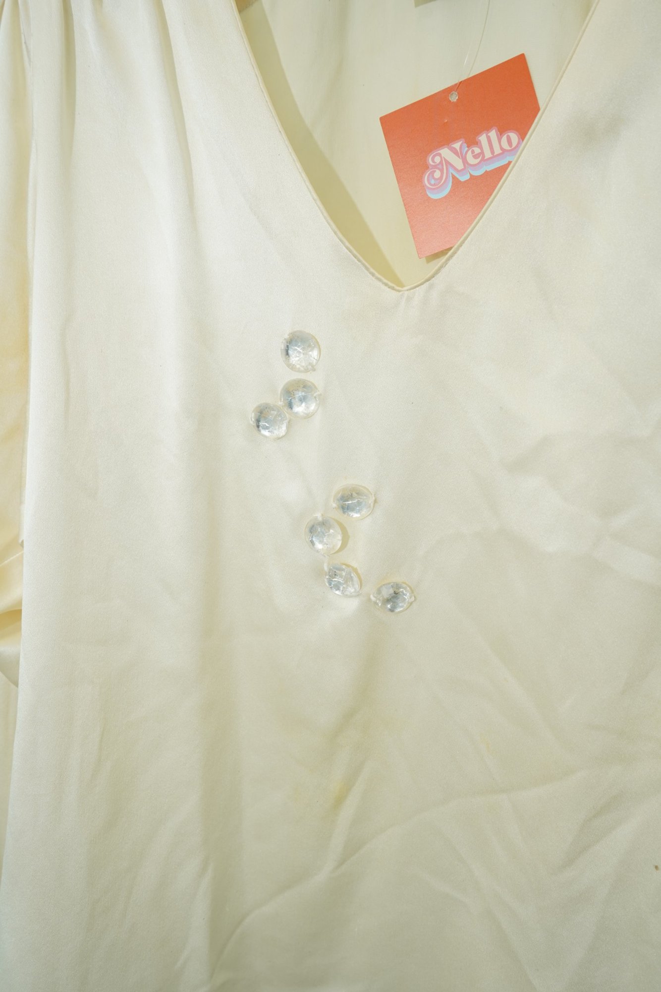 Vintage Lloyd Williams LIMITED Ivory Crystal Gemstone Front Decal Silk Blouse, image 2
