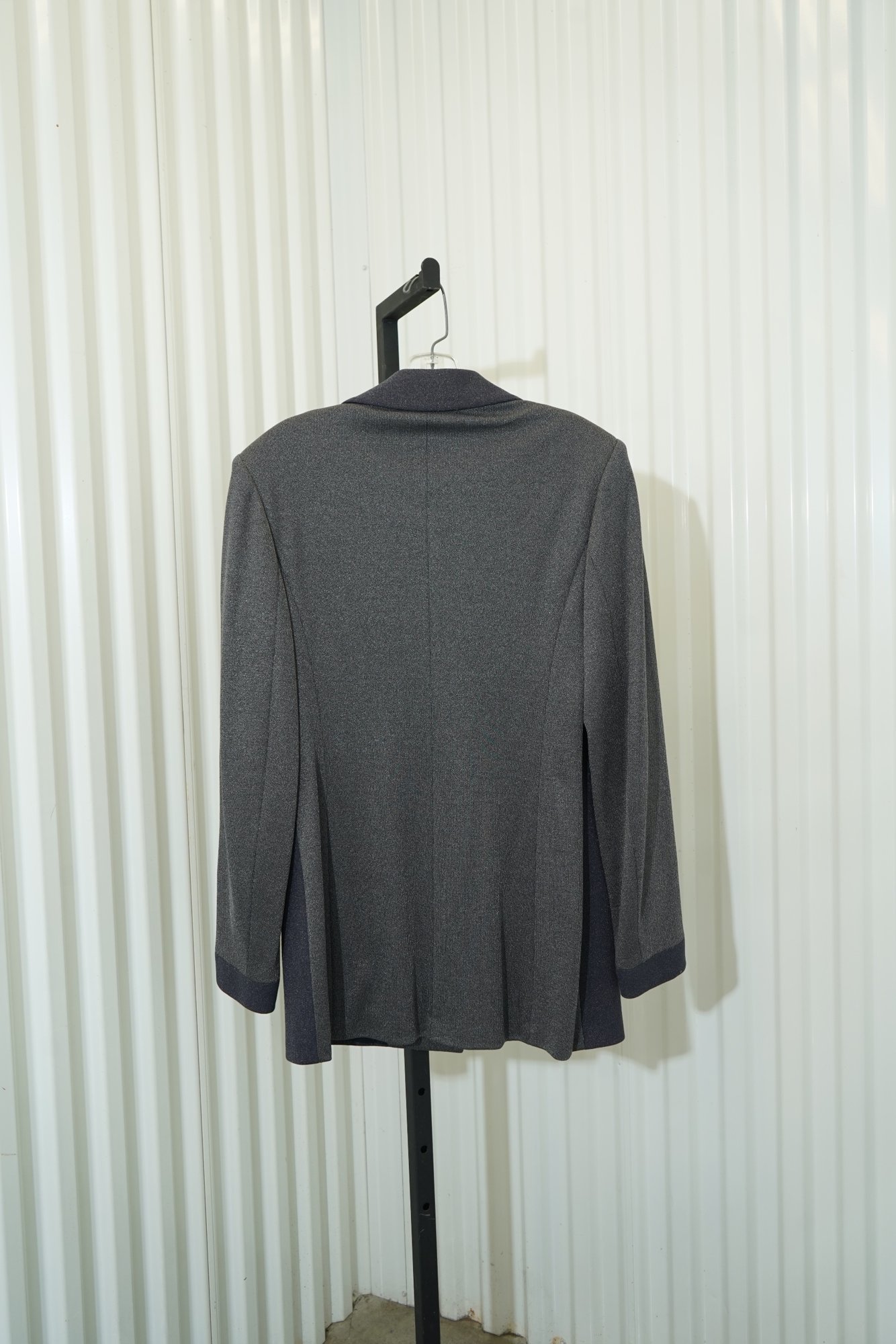 1990s-2000s Exte eXtē gray and blue paneled jacket with mother of pearl buttons, image 6