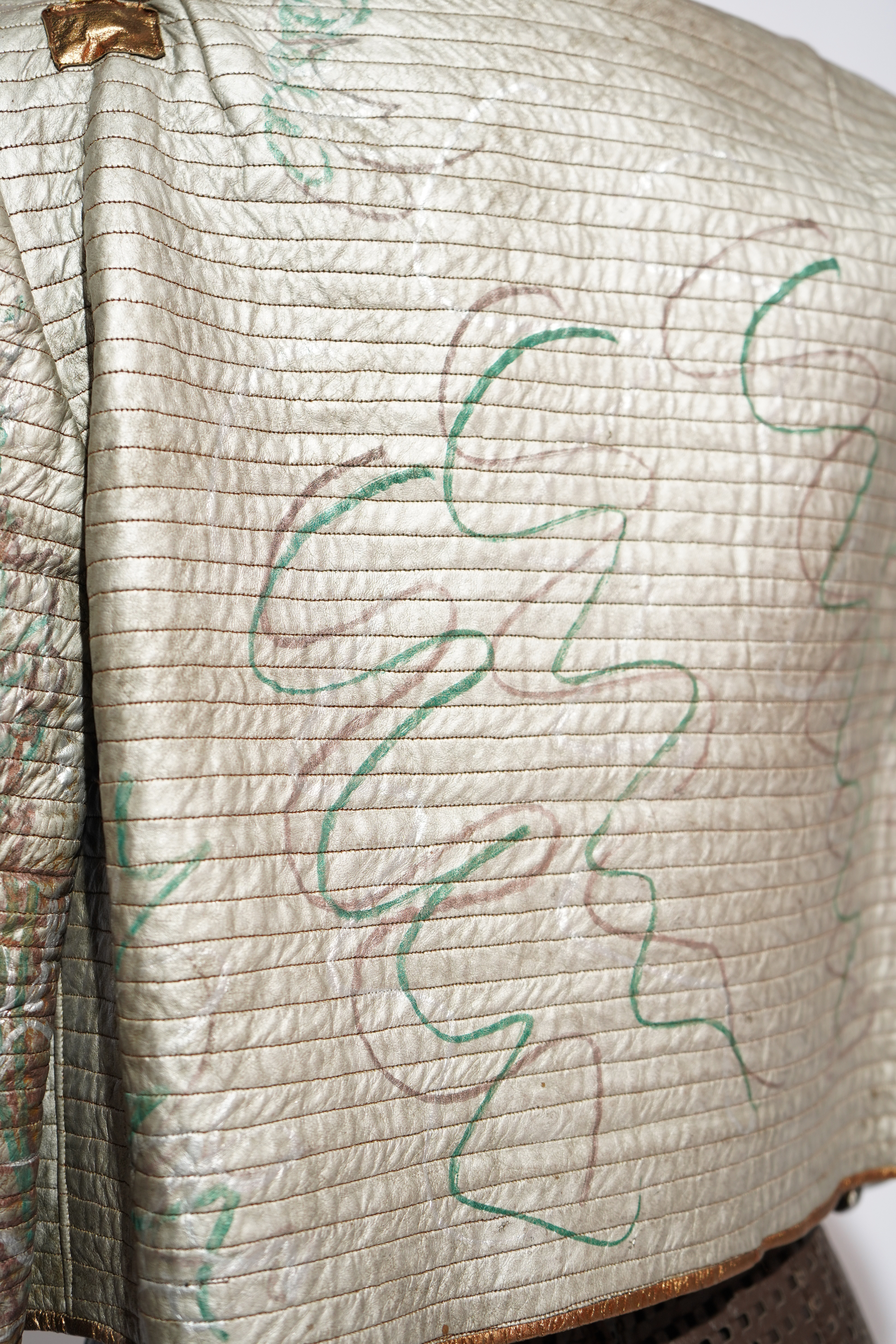 1980's Lisandro Sarasola Metallic Quilted Cropped Jacket — image 6