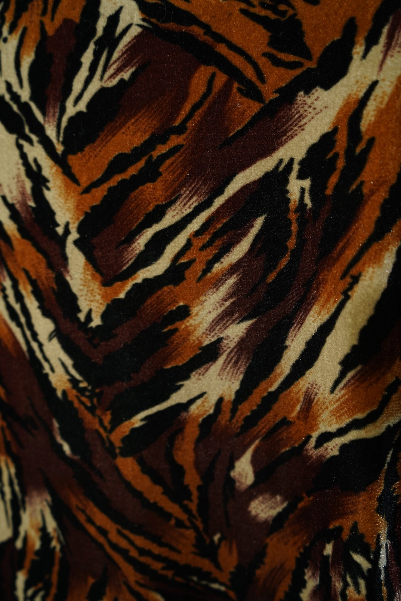 Betsey Johnson New York 2000s Betsey Johnson Brown Mulit Velvet Animal Print 3/…, image 7