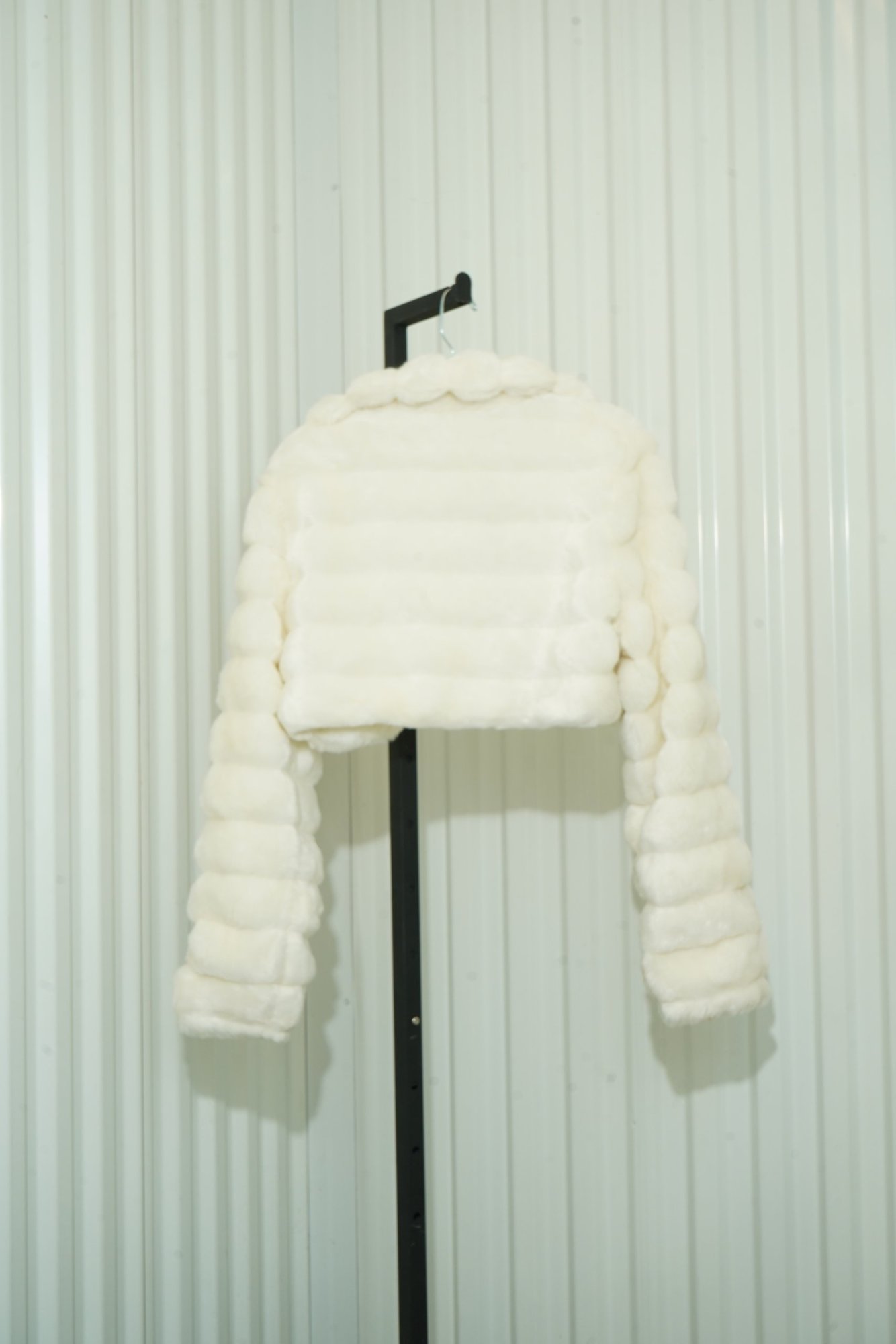 2000s-2010s Faux Fur Cropped Bolero Jacket, image 6
