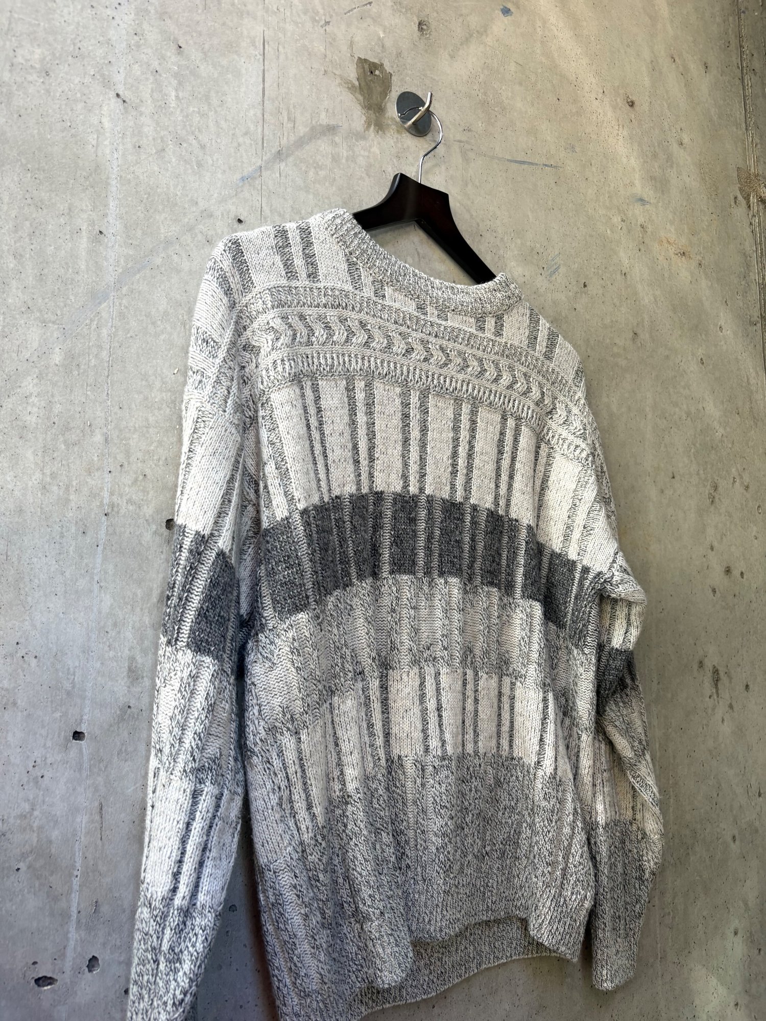 iceland 1990s grey italian 3d knit sweater, image 2