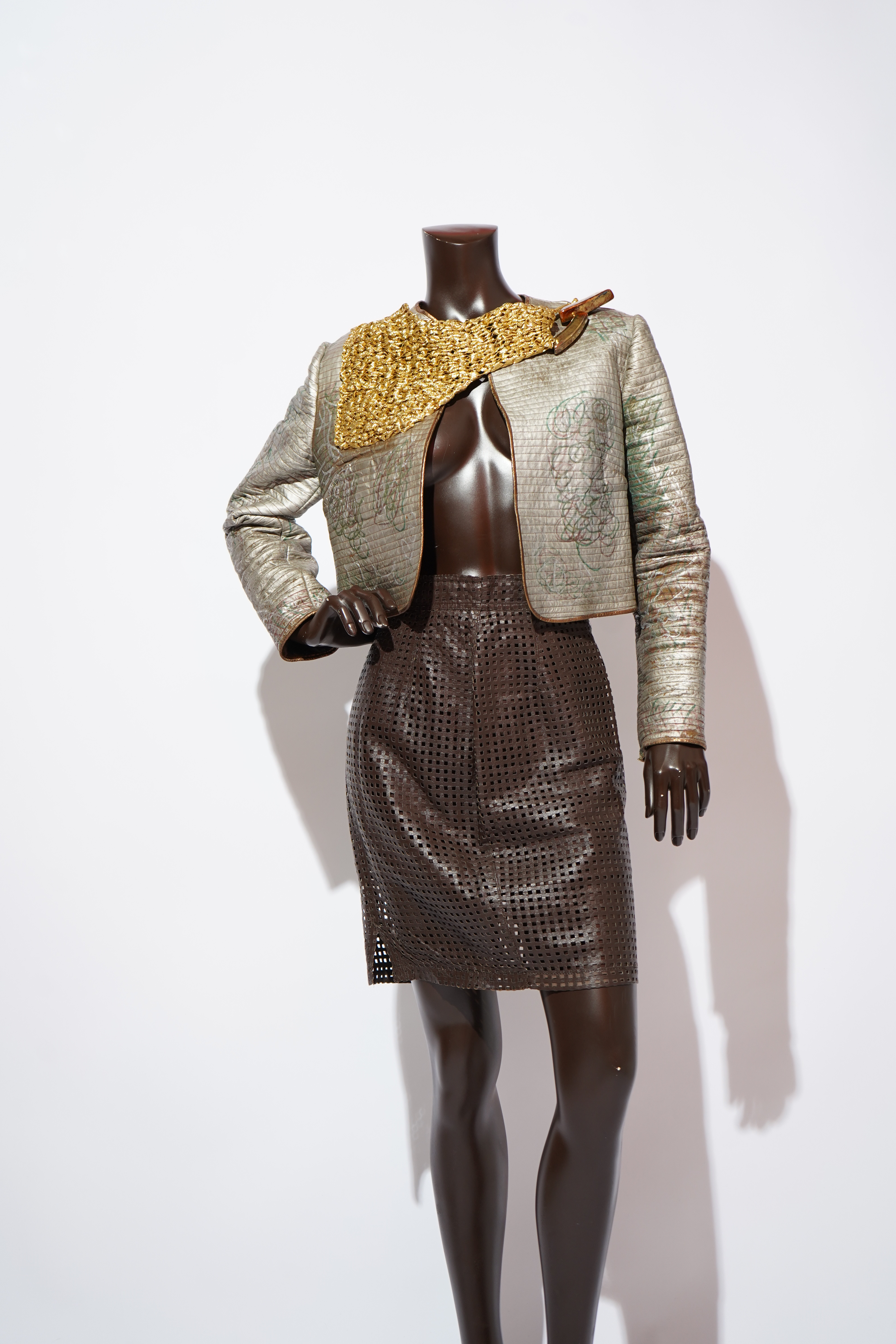 1980's Lisandro Sarasola Metallic Quilted Cropped Jacket — image 12