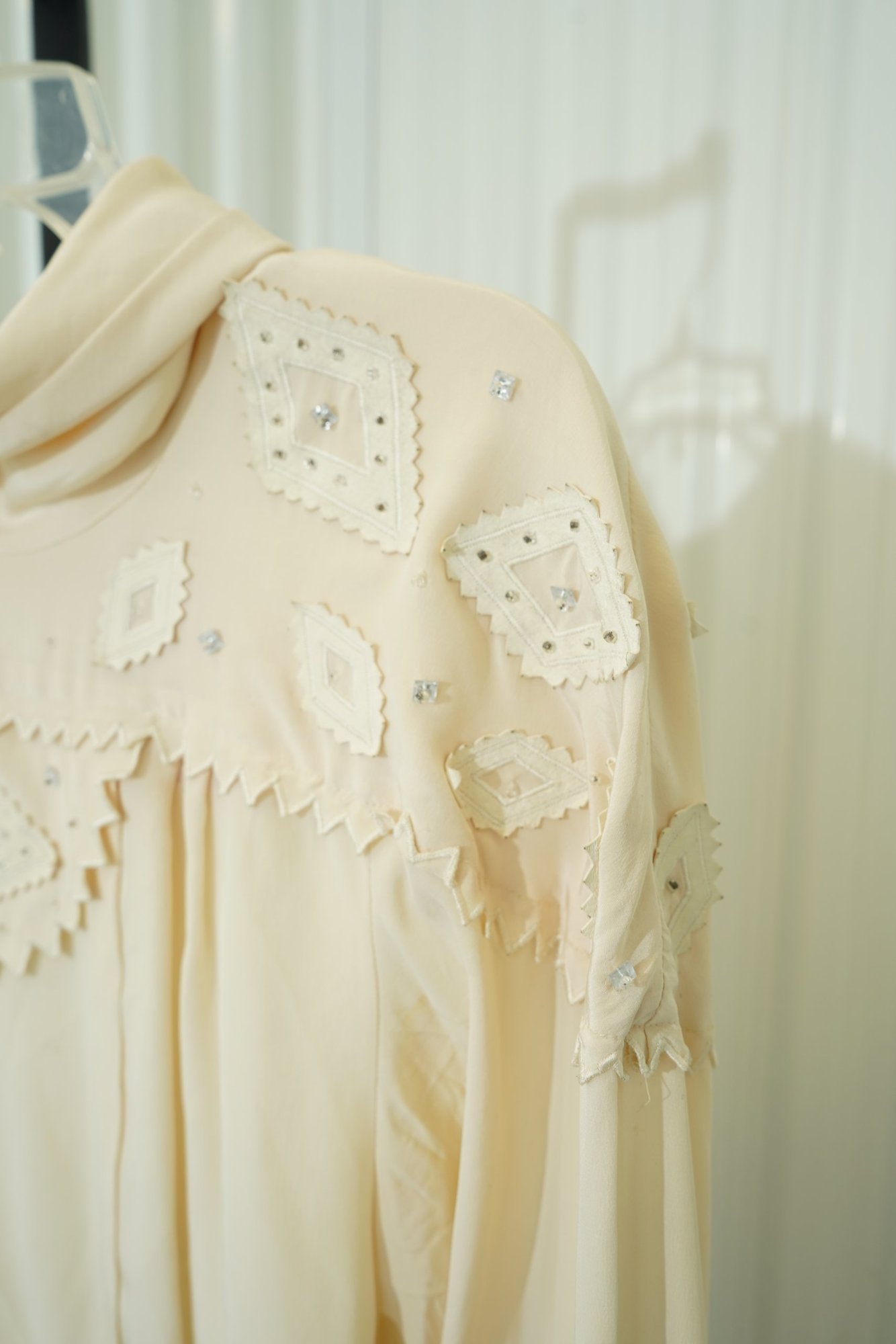 1970s Levanté Ivory Diamond Cutout Western Cowl Neck Beaded Long Sleeve Blouse, image 4