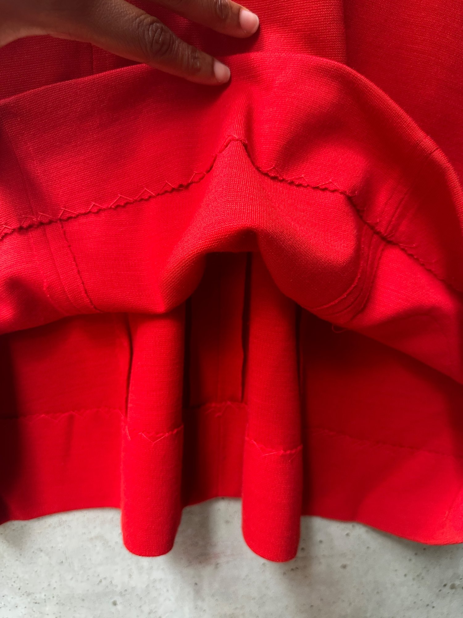 1960s-1970s Omnes Red Sleeveless Mod Mini Dress, image 5