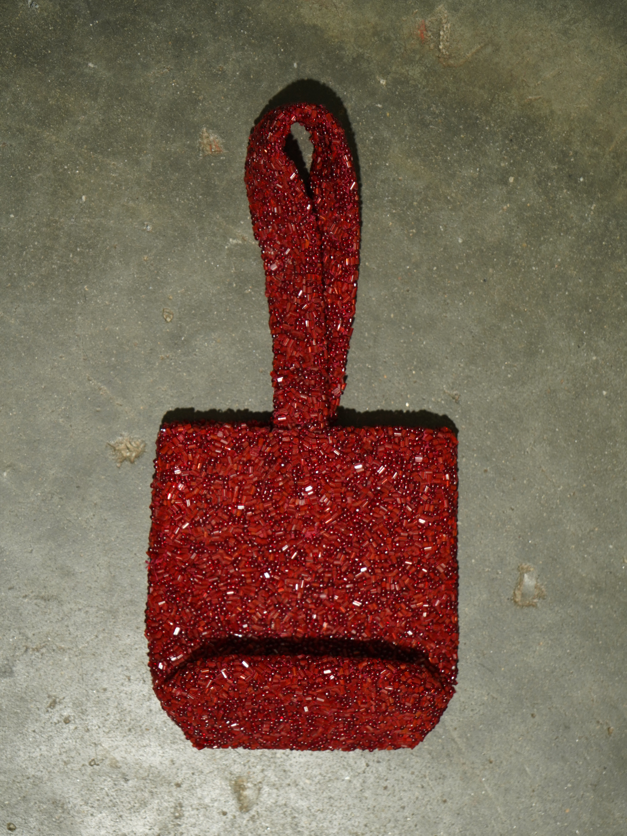 Moyna Red Beaded Wristlet Bag — image 4