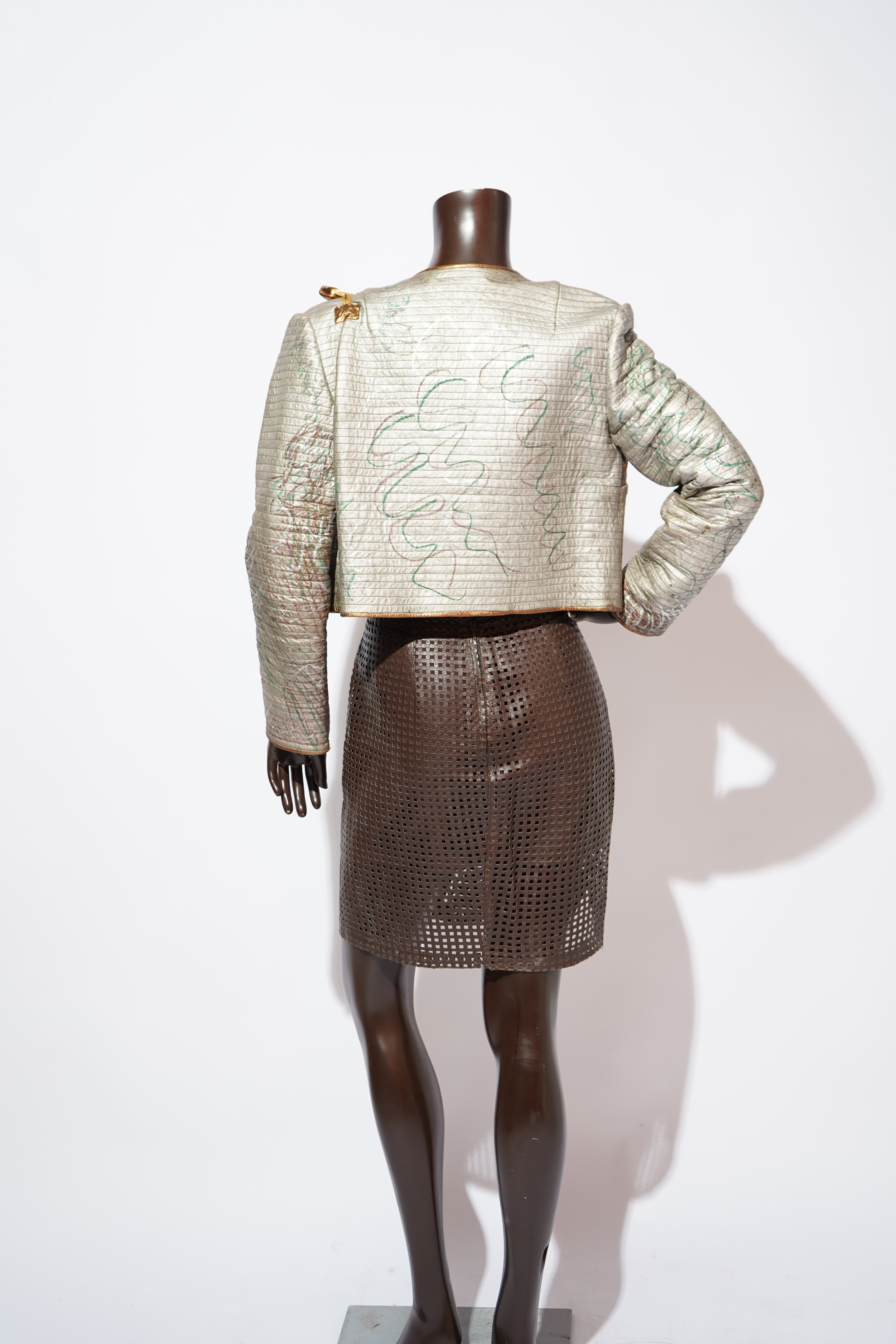 1980's Lisandro Sarasola Metallic Quilted Cropped Jacket — image 15