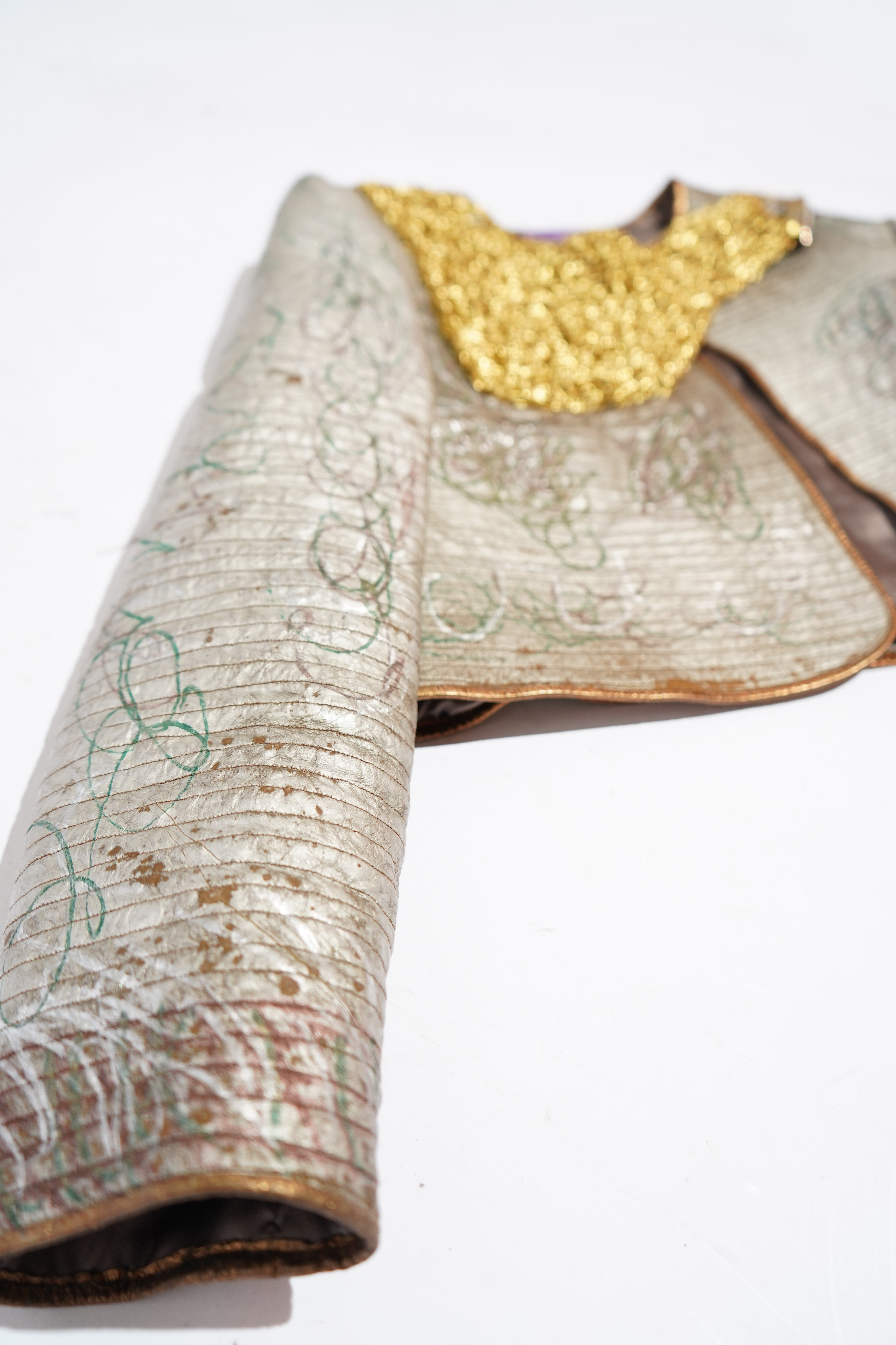 1980's Lisandro Sarasola Metallic Quilted Cropped Jacket — image 4