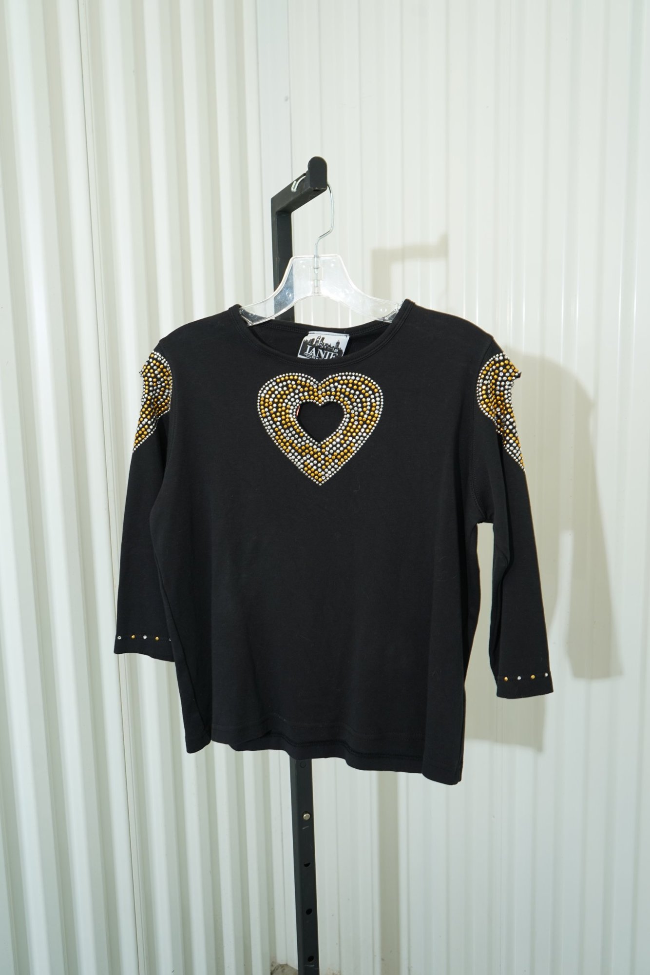 1990s Lanie New York Black boxy cropped tee with 3/4 sleeves and sequi heart cu…, image 3