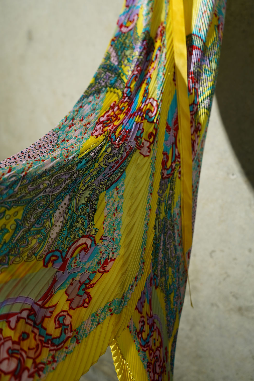 Thumbnail: Yellow Pleated Paisley Halter Maxi