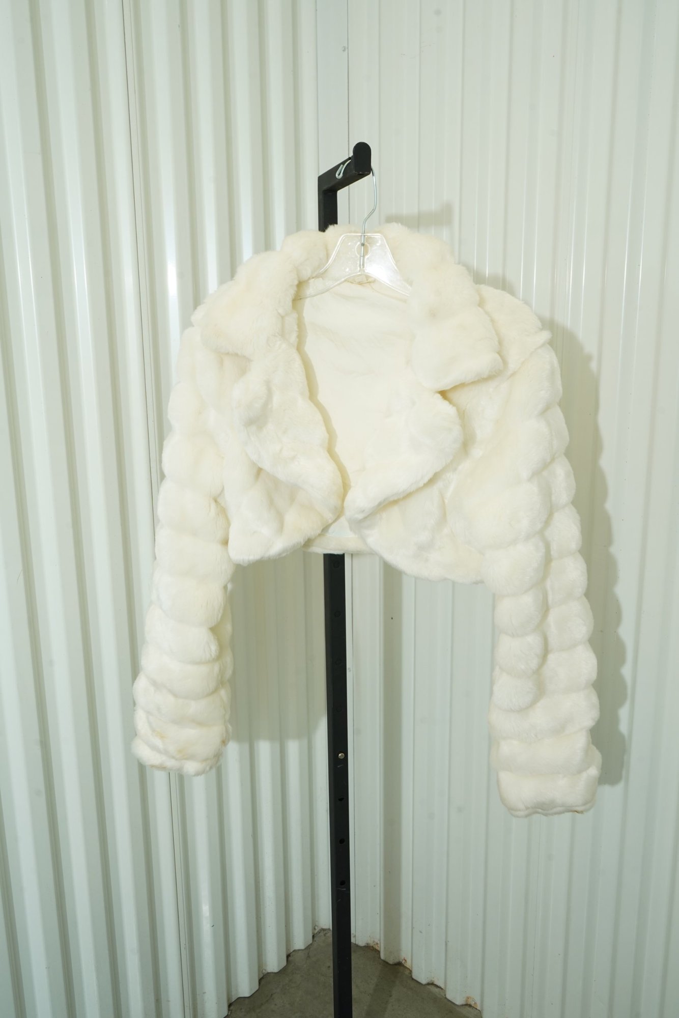 2000s-2010s Faux Fur Cropped Bolero Jacket, image 2