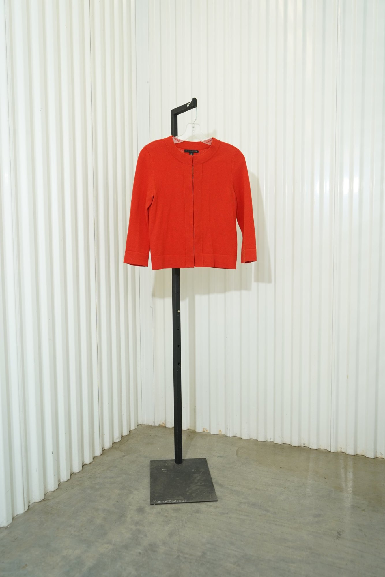 2000s-2010s Banana Republic Red Knit Cardigan Sweater, image 2