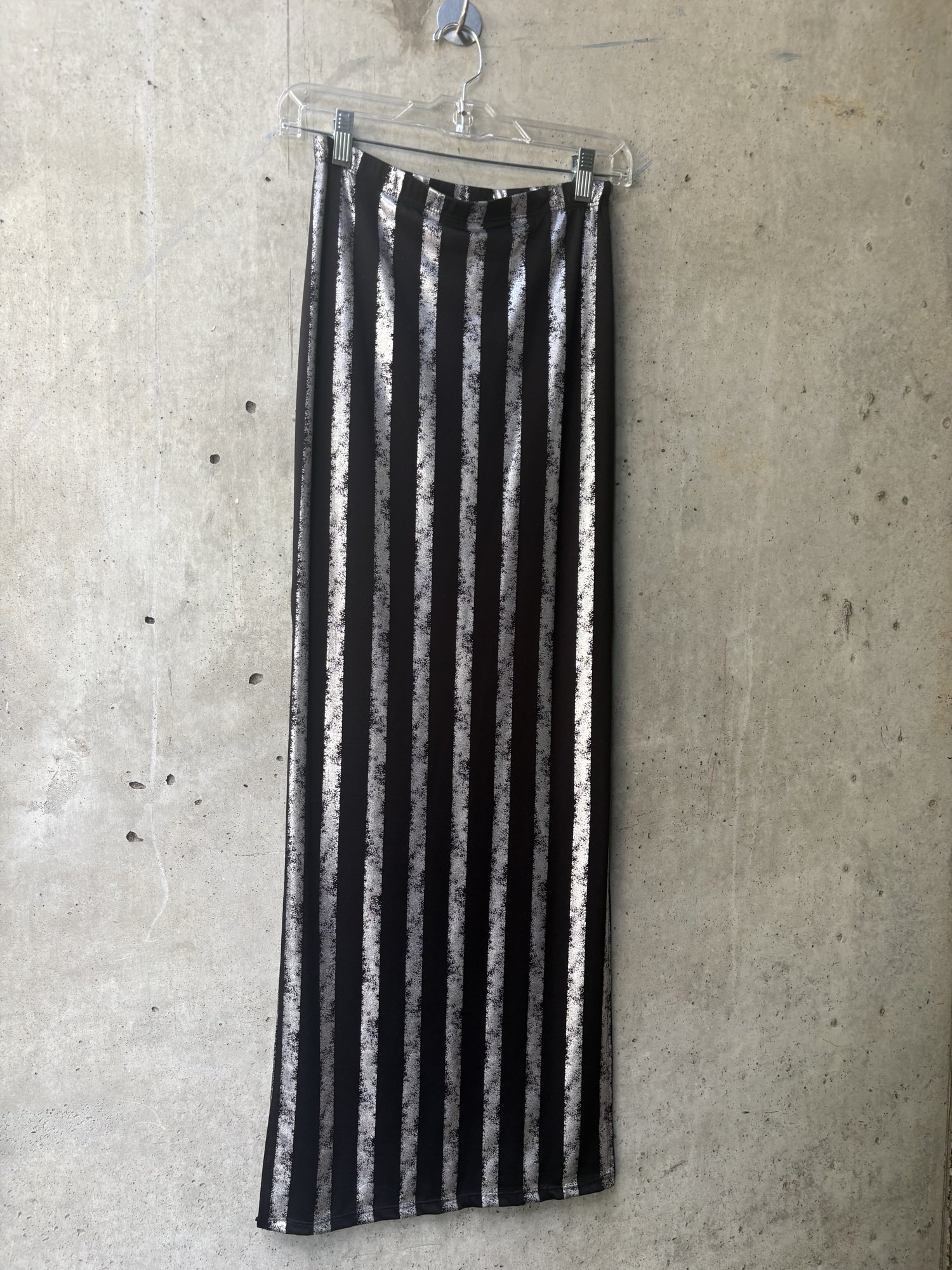 Y2K / early 2000s Rue 21 Metallic Striped Maxi Skirt, image 2