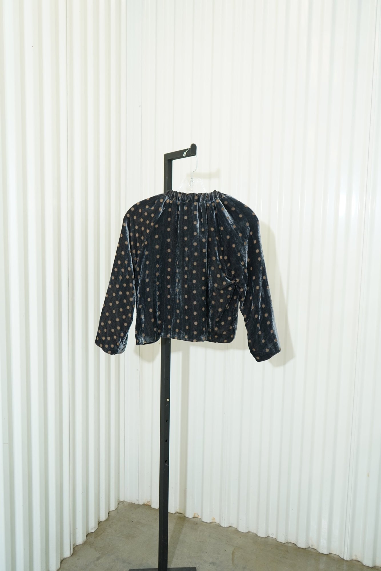 2000s-2010s Soda Blu Velvet Silver Pewter Metallic Tie necktie Polkadot shrug, image 3