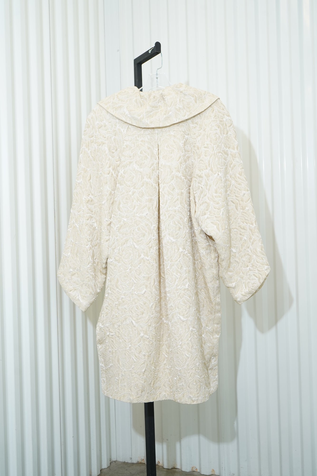 1980s cream floral jacquard/brocade coat, image 7