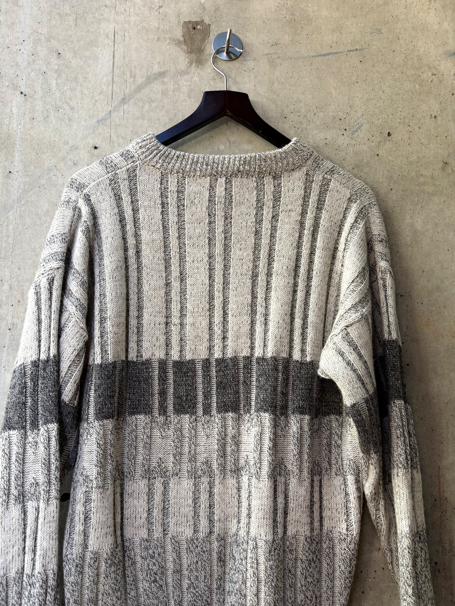iceland 1990s grey italian 3d knit sweater, image 3