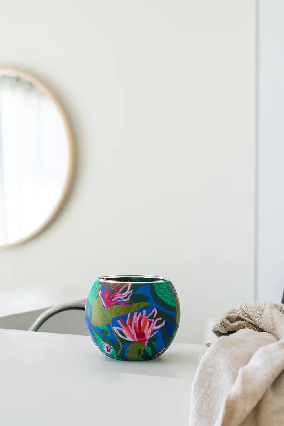 Thumbnail: Lily Tealight Candle Holder