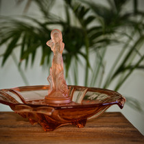 Walther & Sohne 'Arabella' figurine in 'Sigrid' schaal 