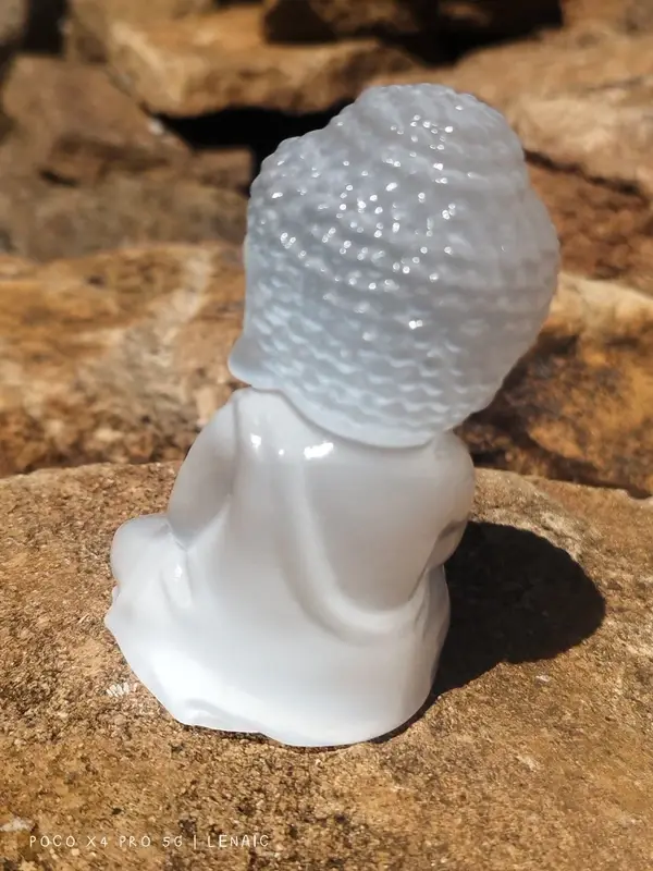 Miniature : Statuette de Bouddha en sélénite
