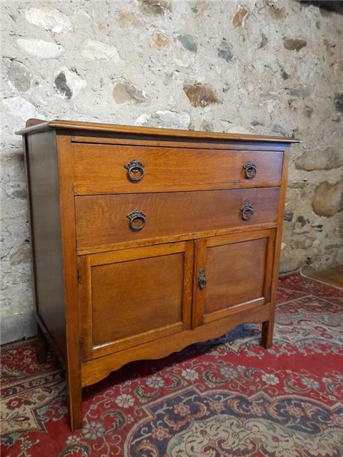 Vintage chest of drawers tallboy. 0378