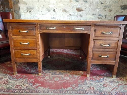 Thumbnail: Vintage Desk Office Desk.    0480