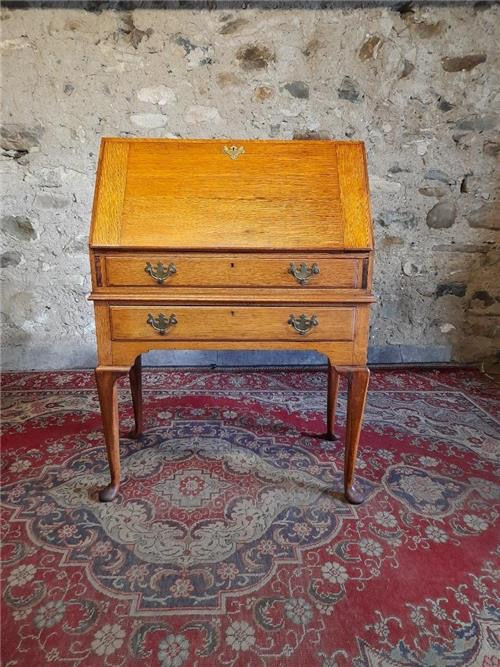 Thumbnail: Vintage solid oak bureau. 0458