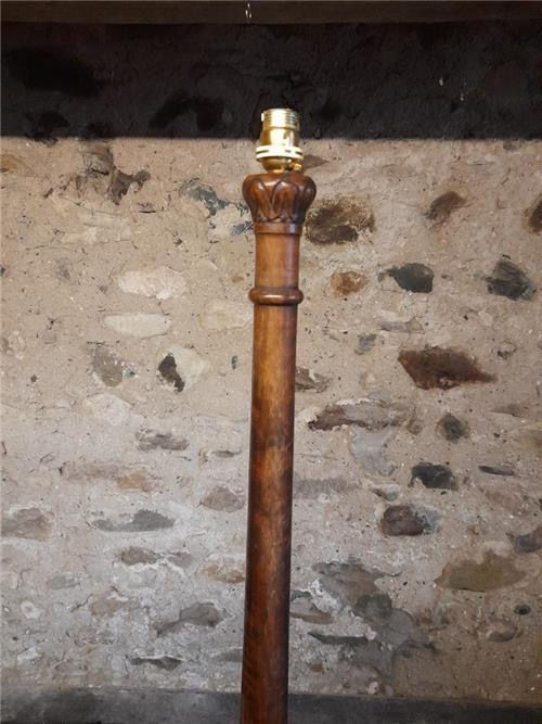 Thumbnail: Stunning vintage standard lamp.    0428