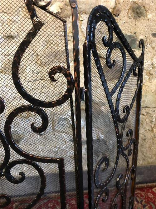 Thumbnail: Beautiful copper fire screen fire guard.   0421